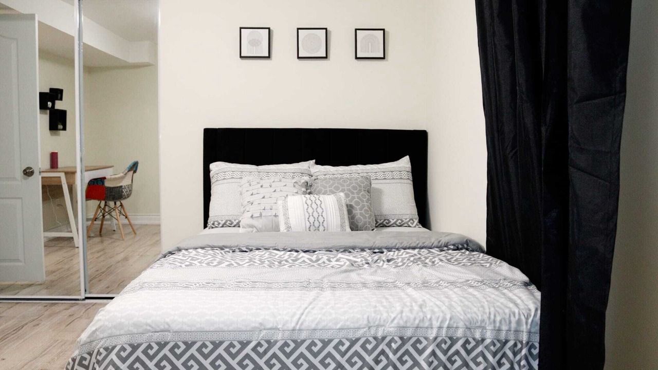 Photo of Bedroom in West Hill