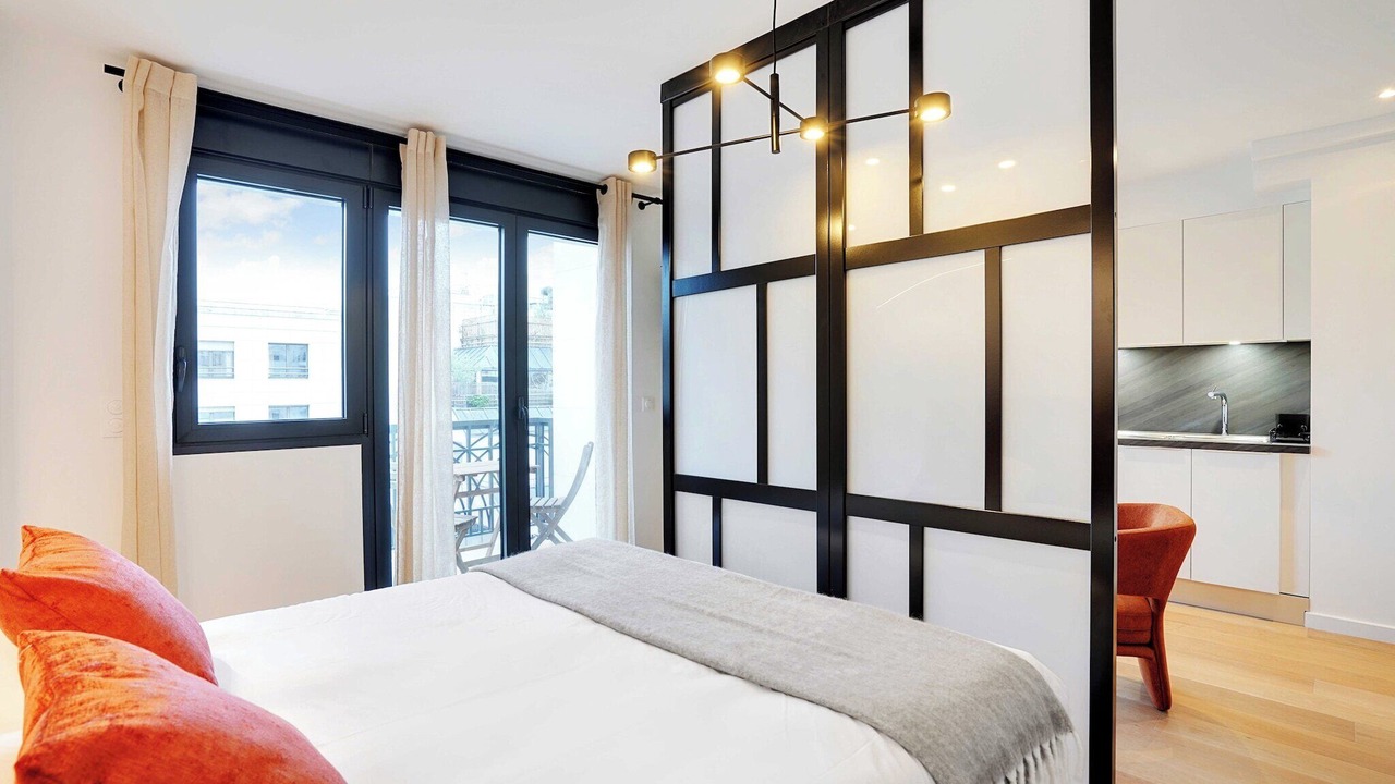 Photo of Bedroom in Levallois-Perret