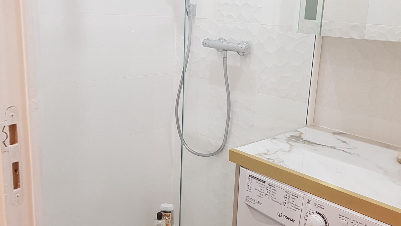 Photo of Bathroom in Picpus
