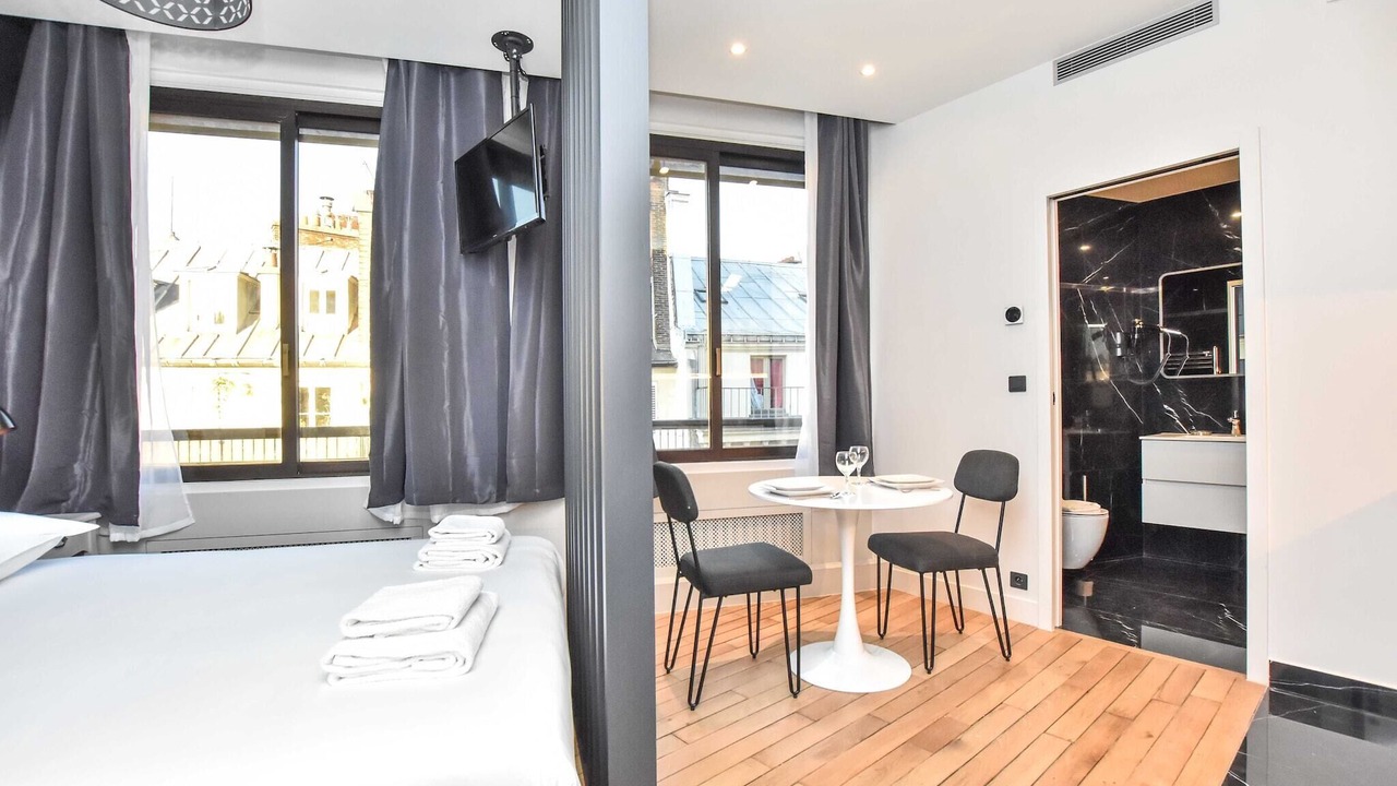 Photo of Bedroom in Chaussee-d'Antin