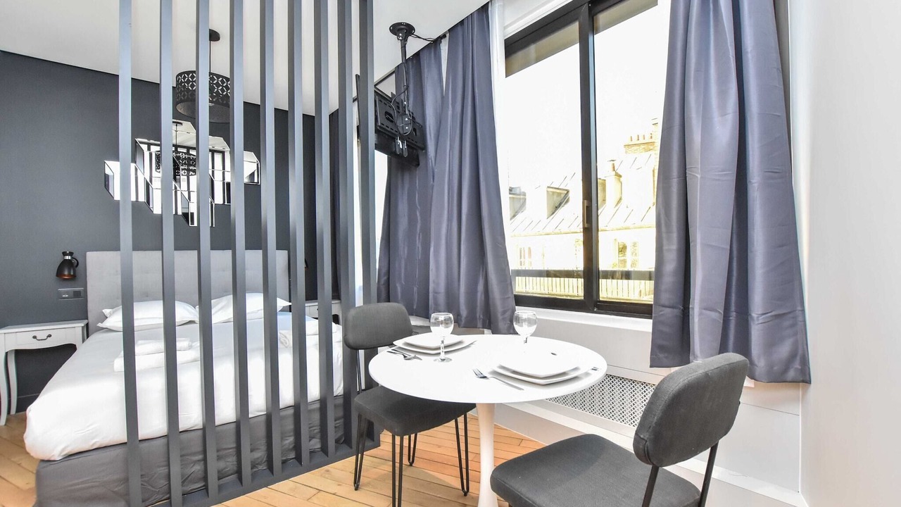 Photo of Bedroom in Chaussee-d'Antin