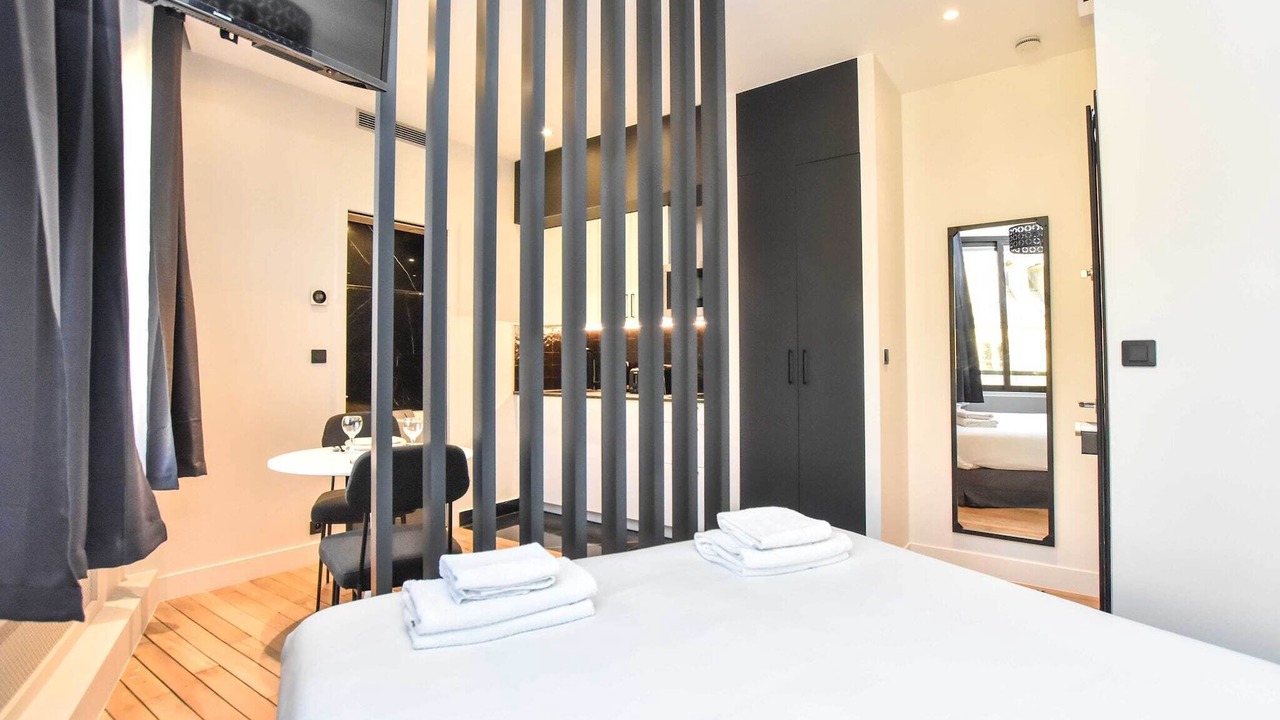 Photo of Bedroom in Chaussee-d'Antin