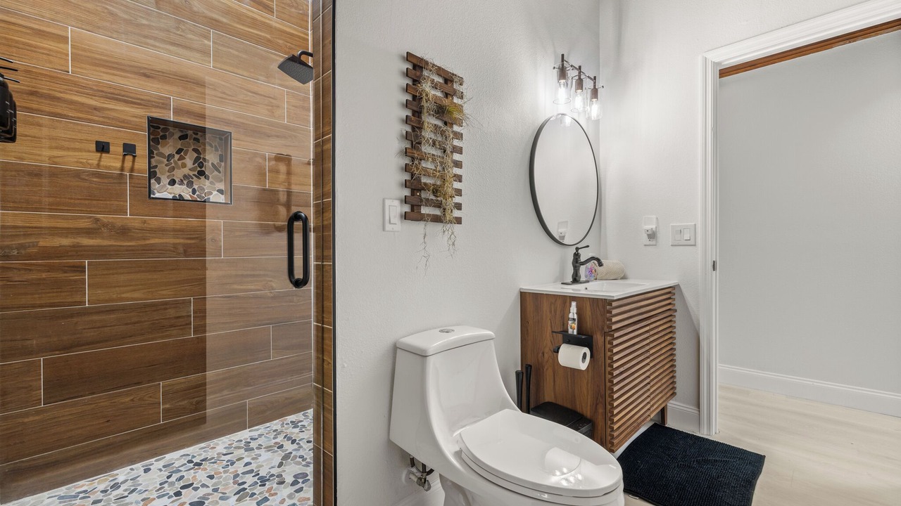 Photo of Bathroom in Alva