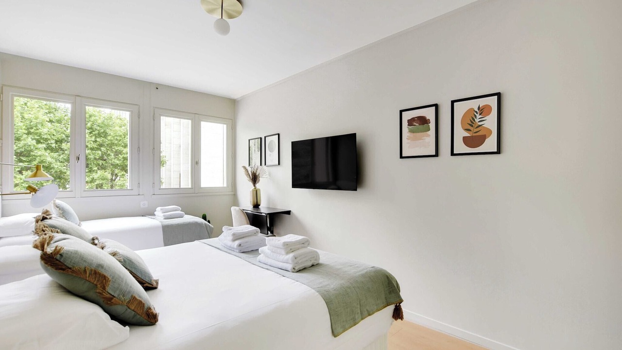 Photo of Bedroom in Meudon-la-Foret