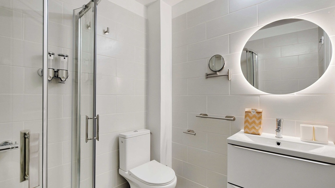 Photo of Bathroom in Meudon-la-Foret
