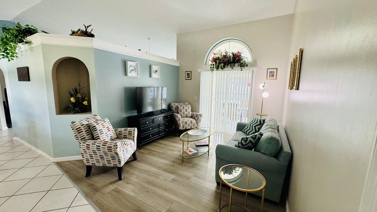 Photo of Livingroom in Sunridge Woods