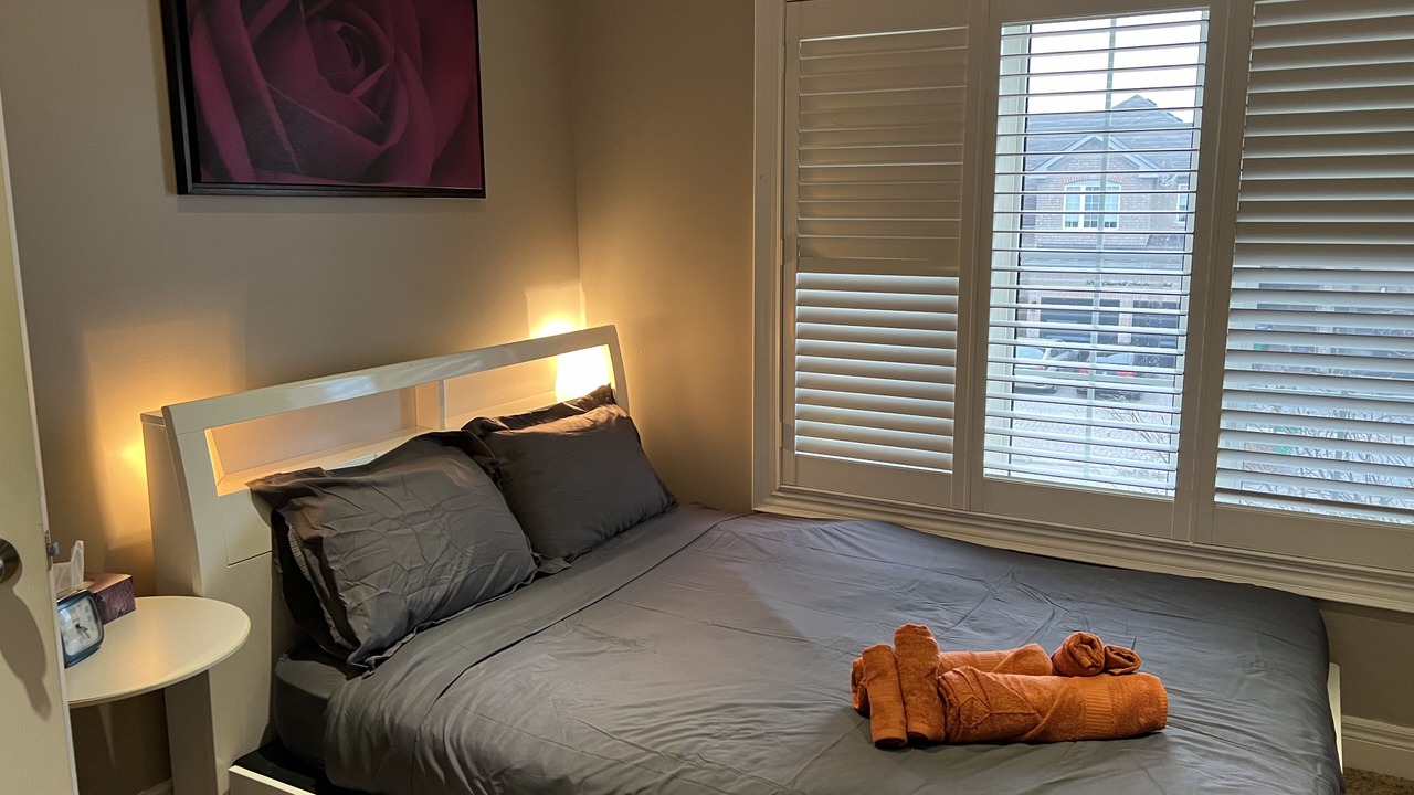 Photo of Bedroom in Churchill Meadows