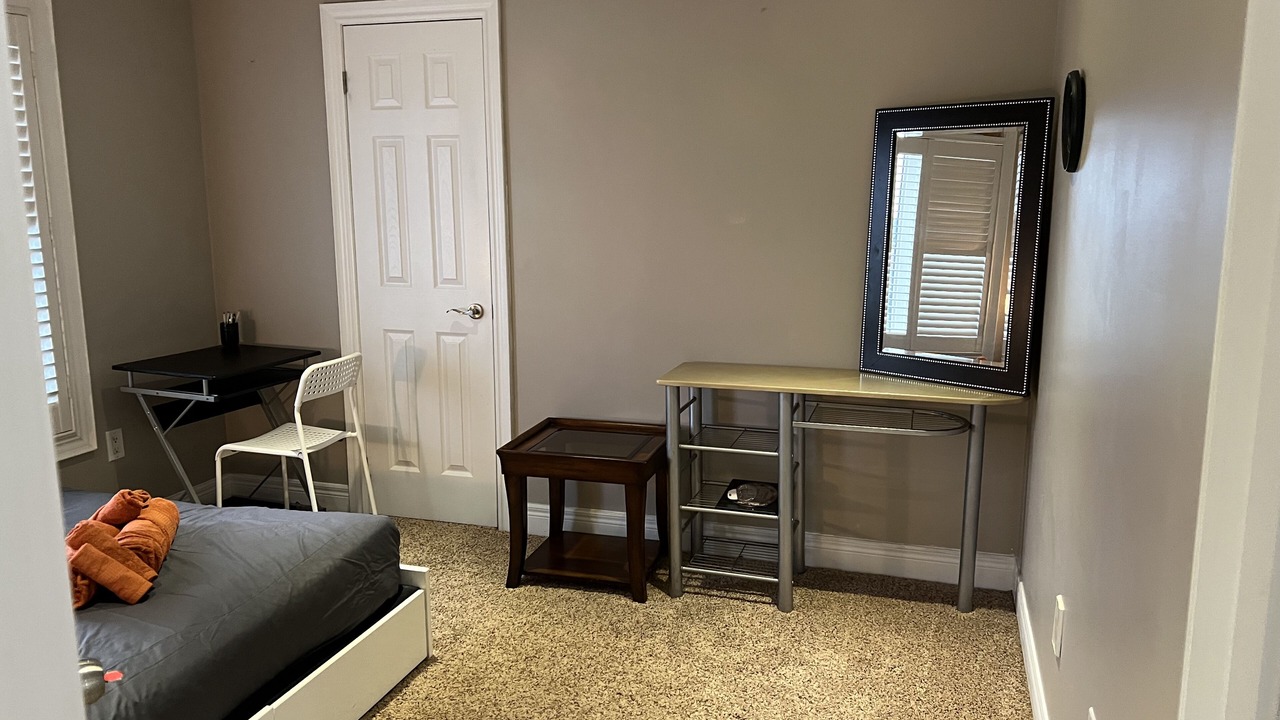 Photo of Bedroom in Churchill Meadows