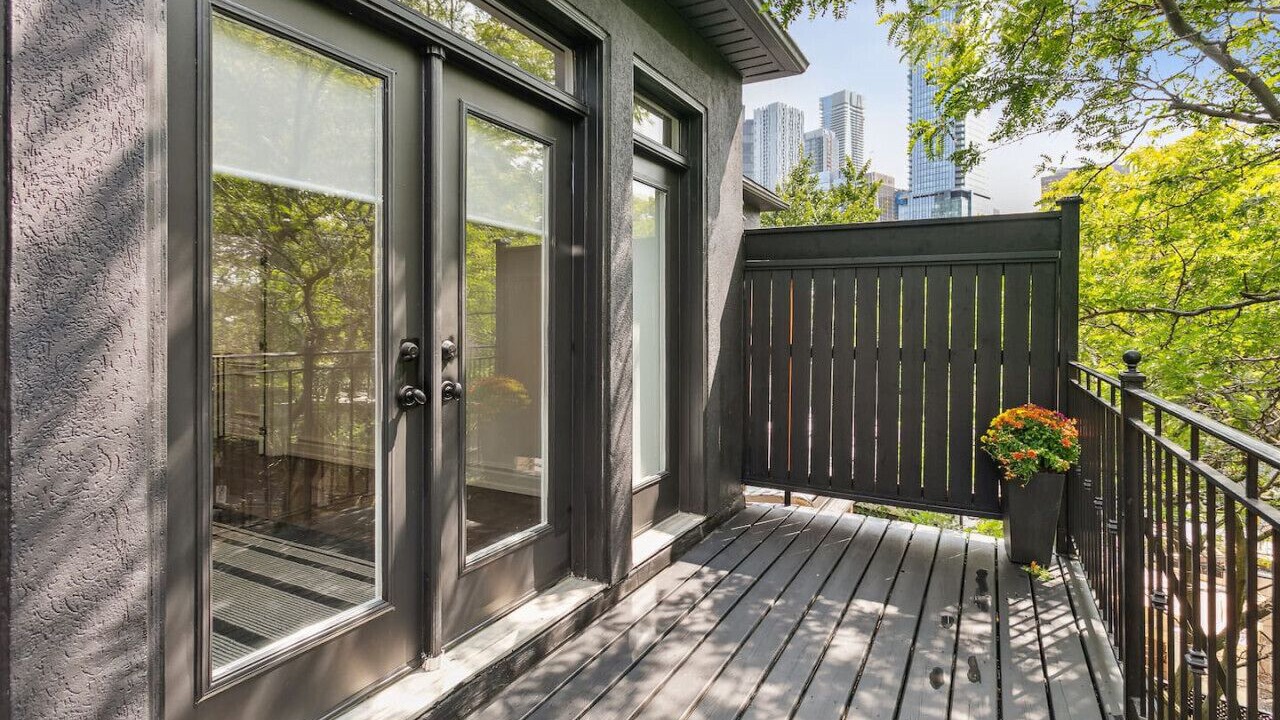 Photo of Patio Balcony in Yorkville