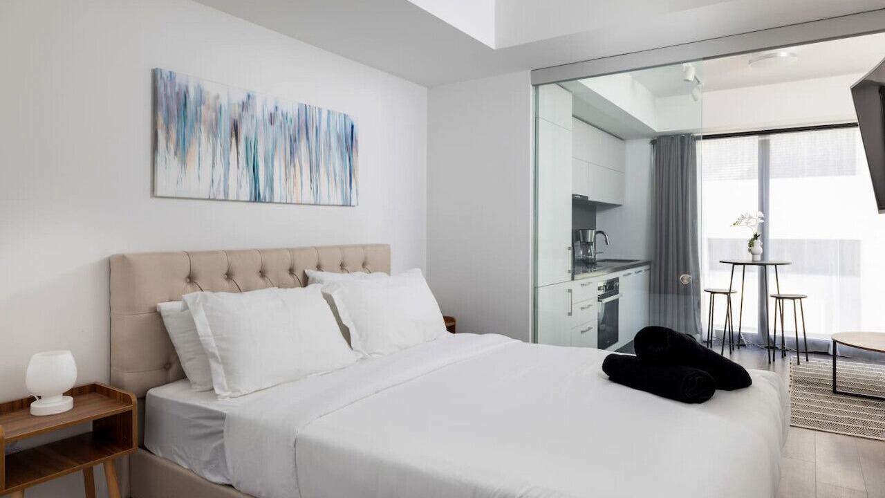 Photo of Bedroom in Bloor-Yorkville