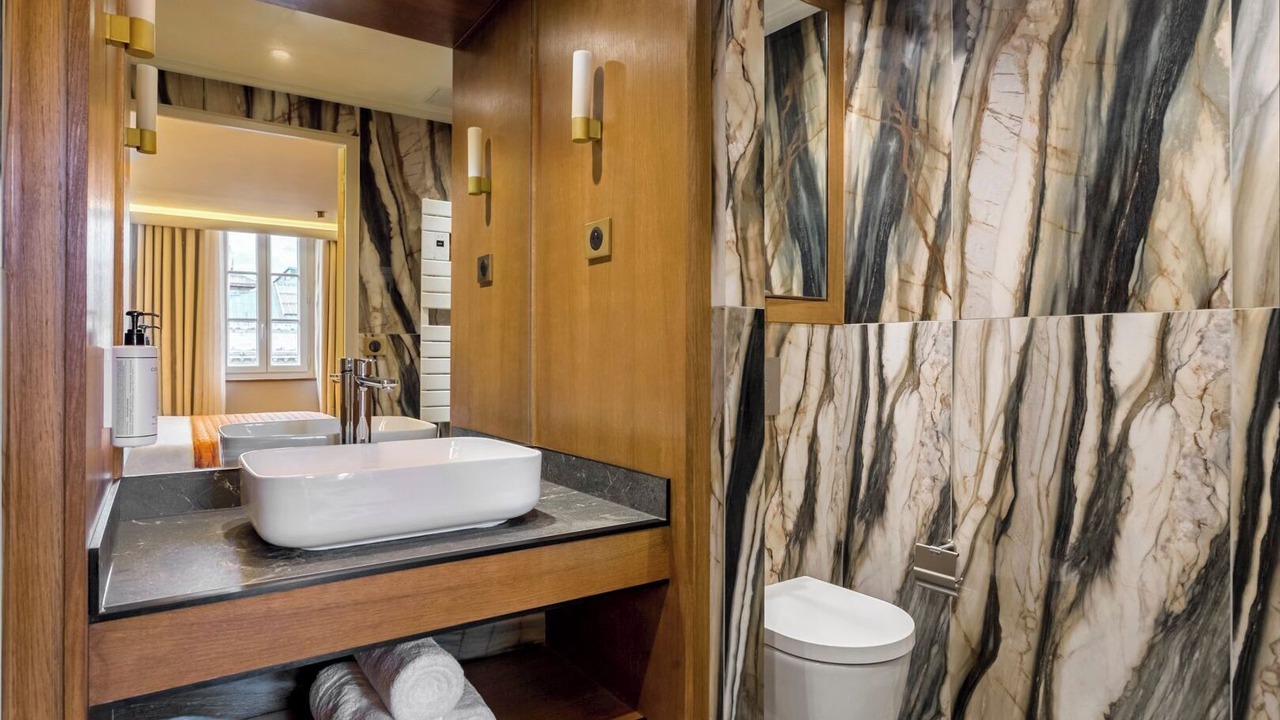 Photo of Bathroom in Vivienne