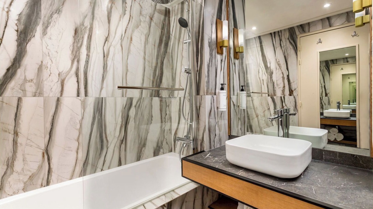 Photo of Bathroom in Vivienne