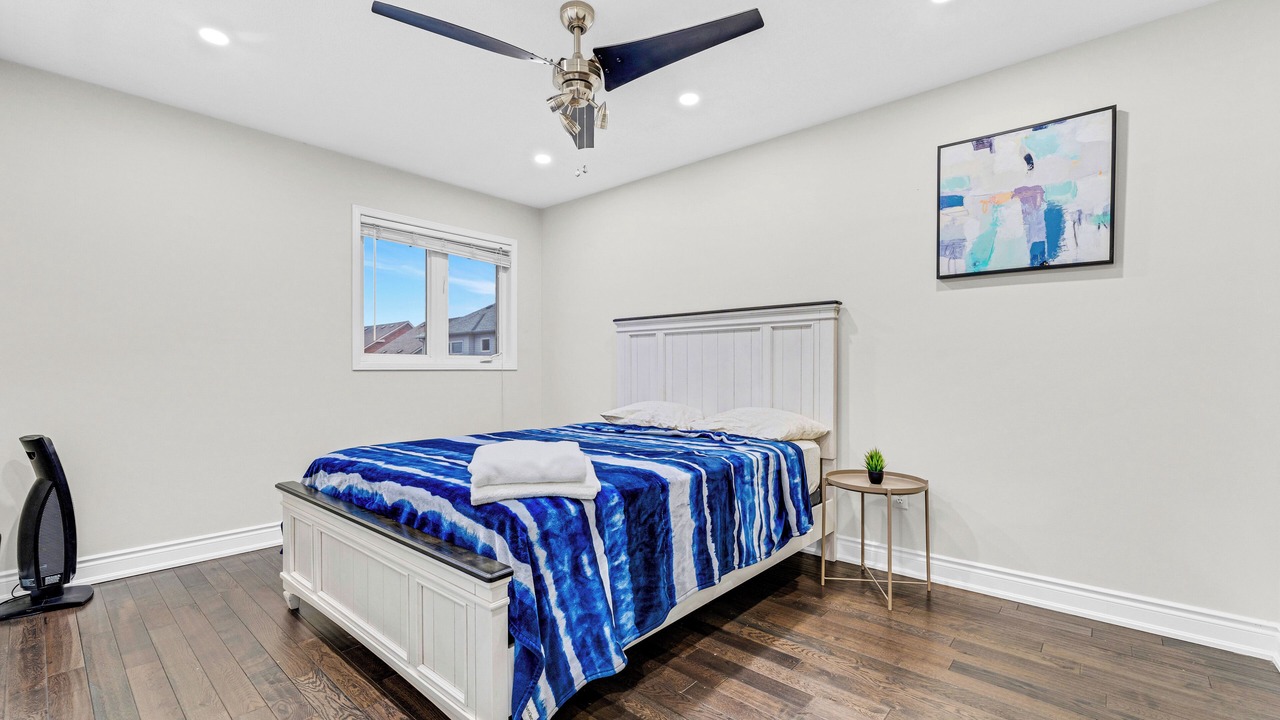 Photo of Bedroom in Lisgar