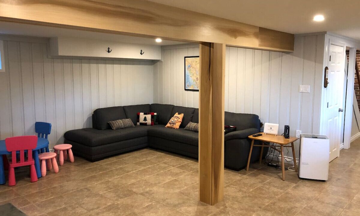 Photo of Livingroom in Gravenhurst