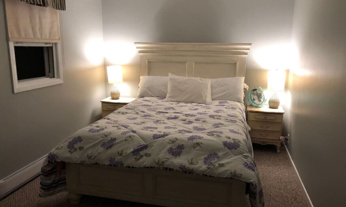 Photo of Bedroom in Gravenhurst