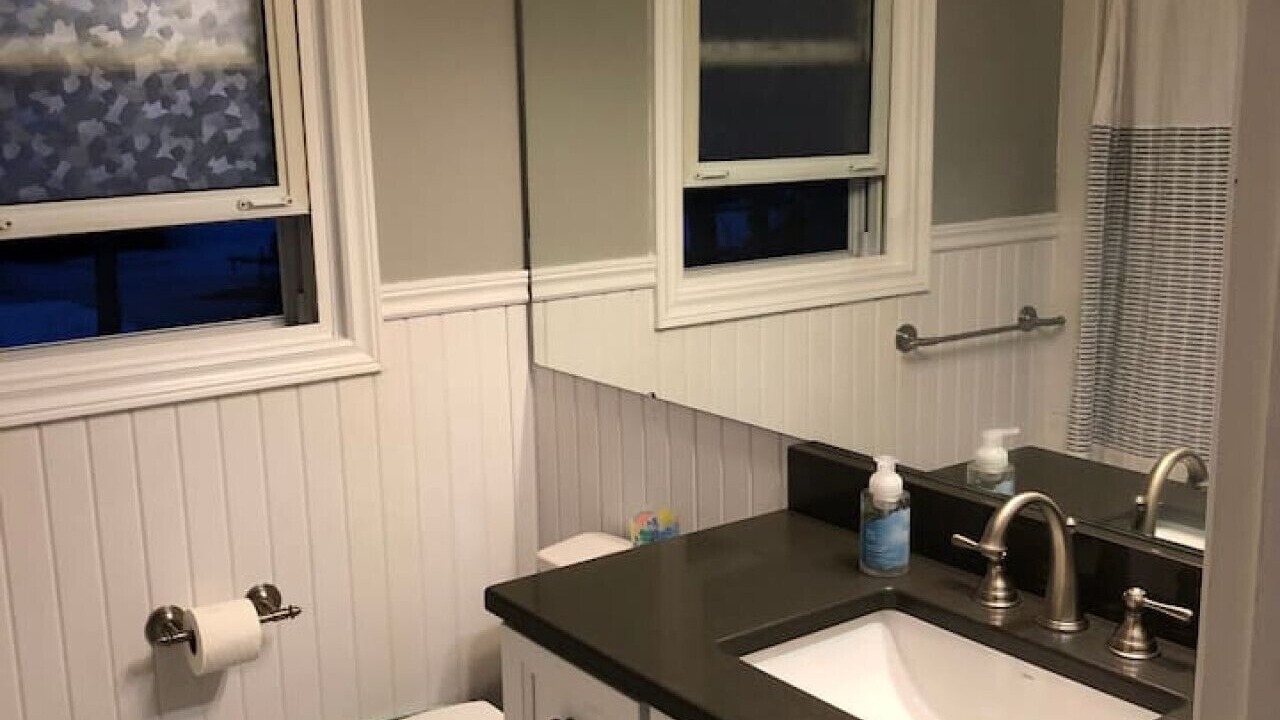 Photo of Bathroom in Gravenhurst