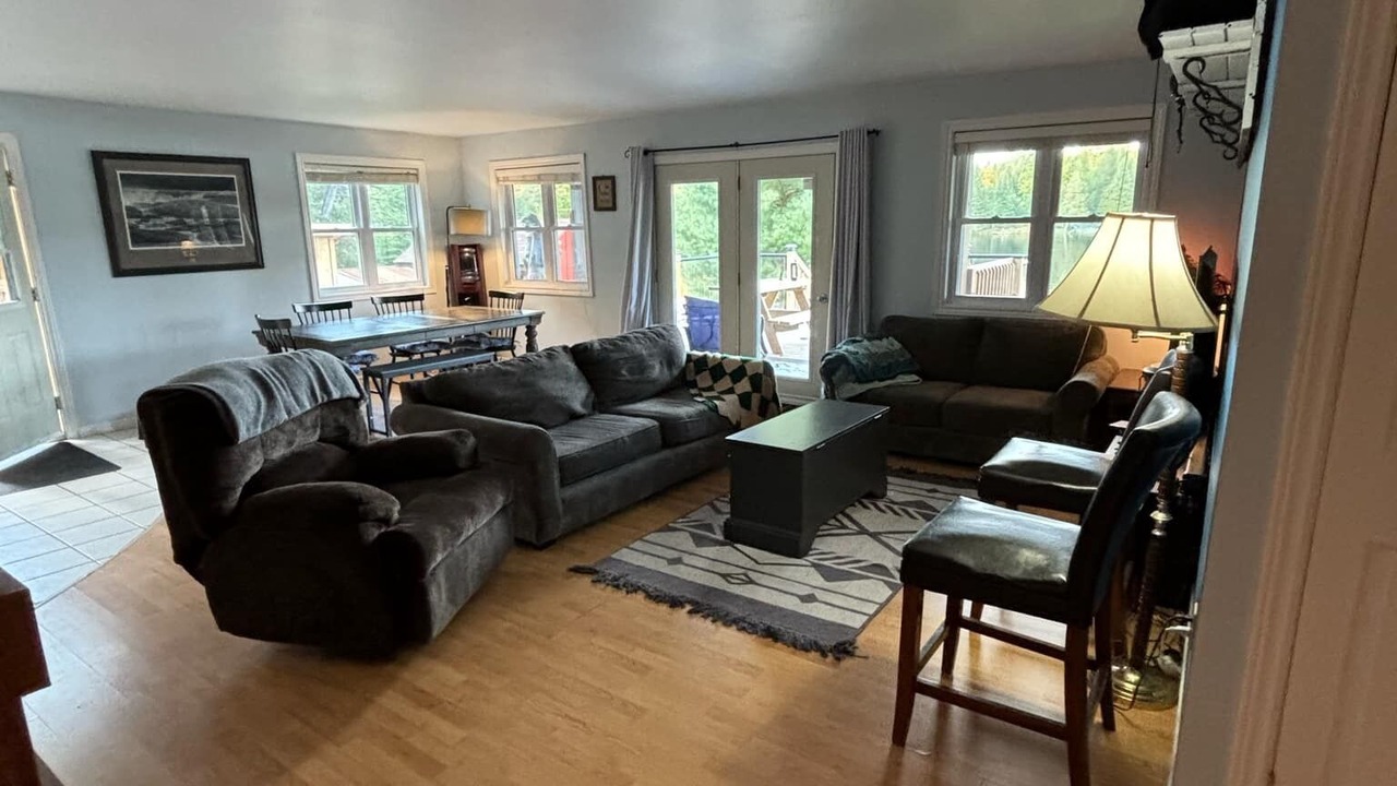 Photo of Livingroom in Bancroft