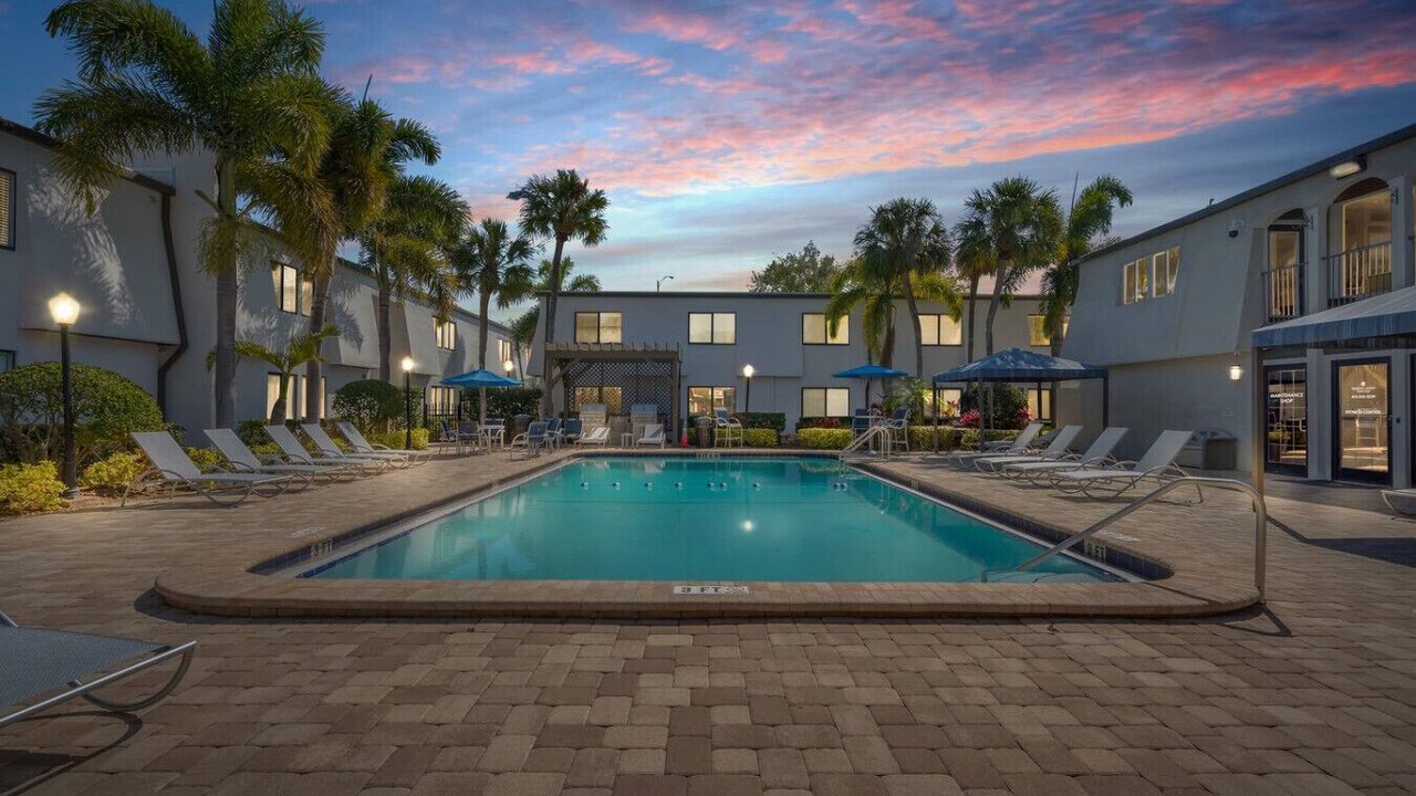 Photo of Outdoor in Bayshore Gardens