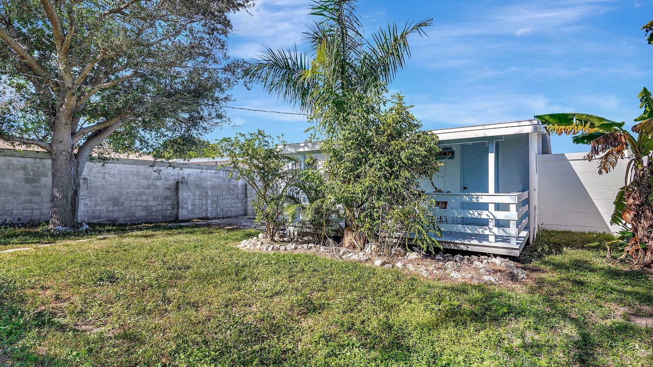 Photo of Outdoor in East Naples
