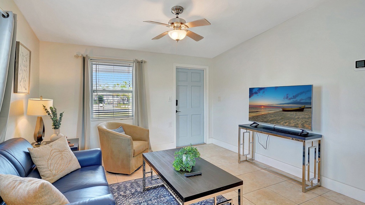 Photo of Livingroom in East Naples