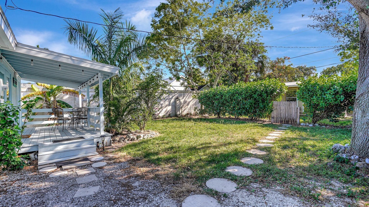 Photo of Patio Balcony in East Naples