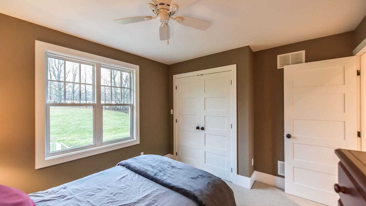 Photo of Bedroom in Oro-Medonte