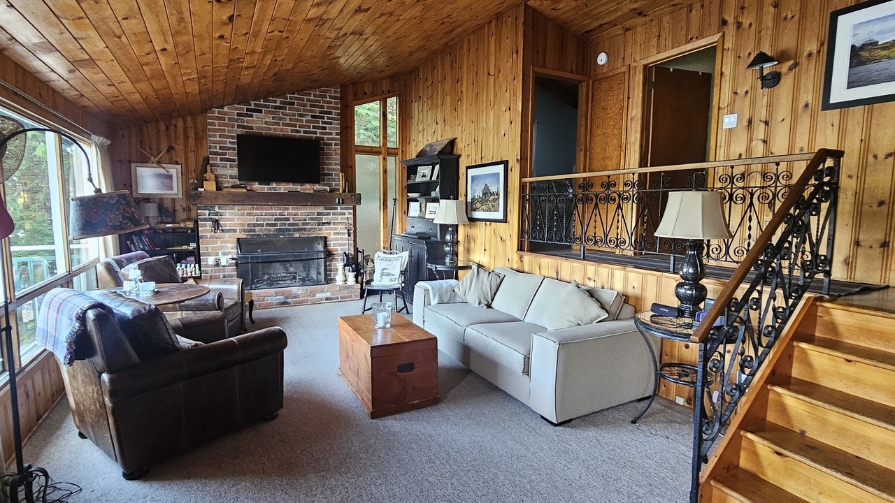 Photo of Livingroom in Rosseau