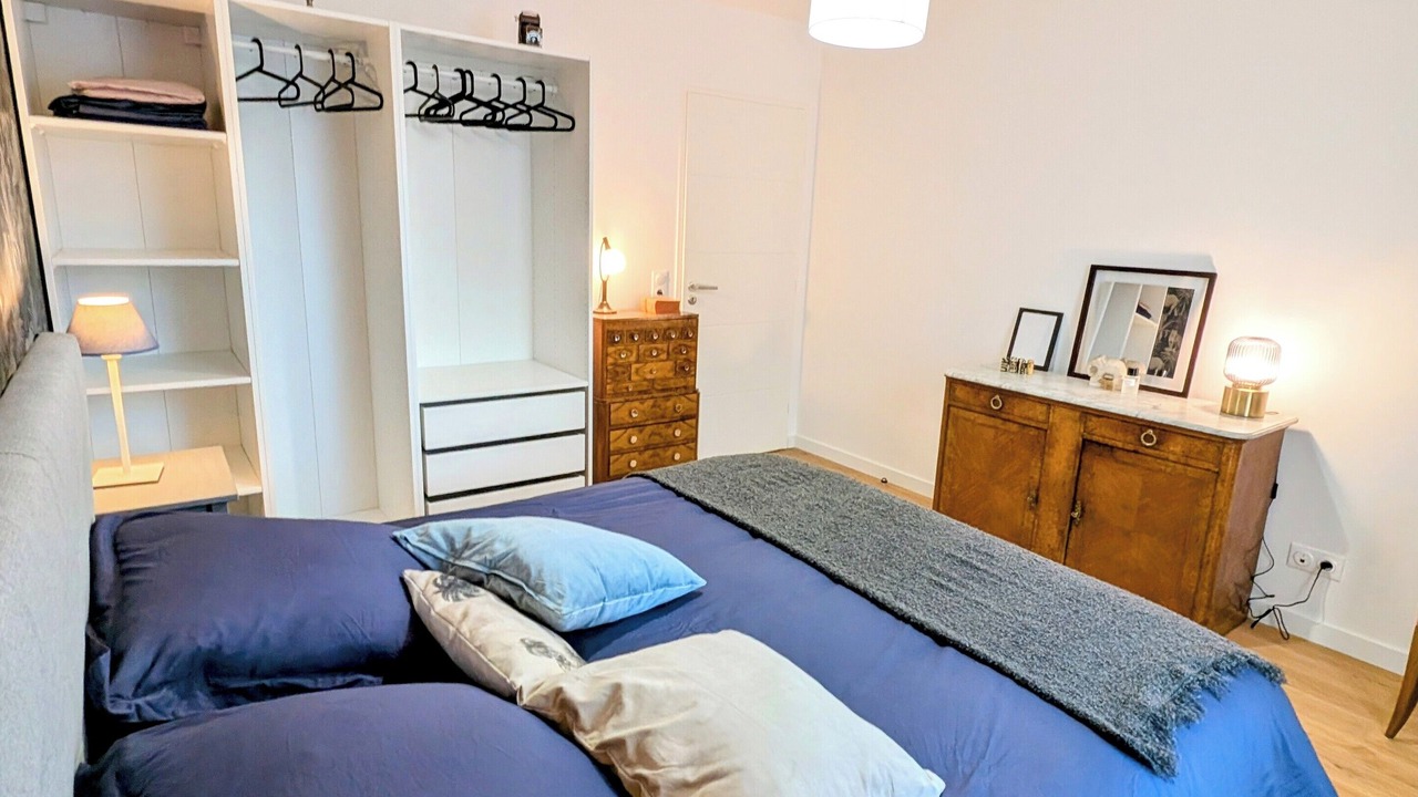 Photo of Bedroom in Le Parc Saint-Maur
