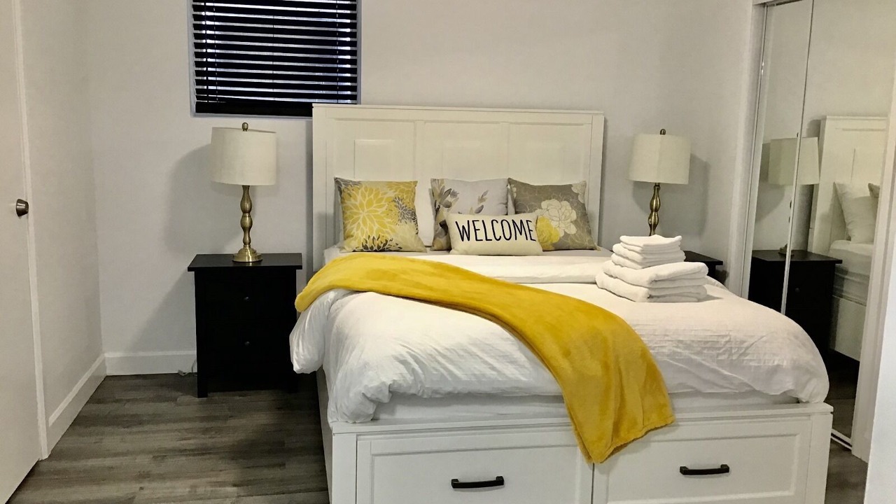 Photo of Bedroom in Halton Regional Municipality