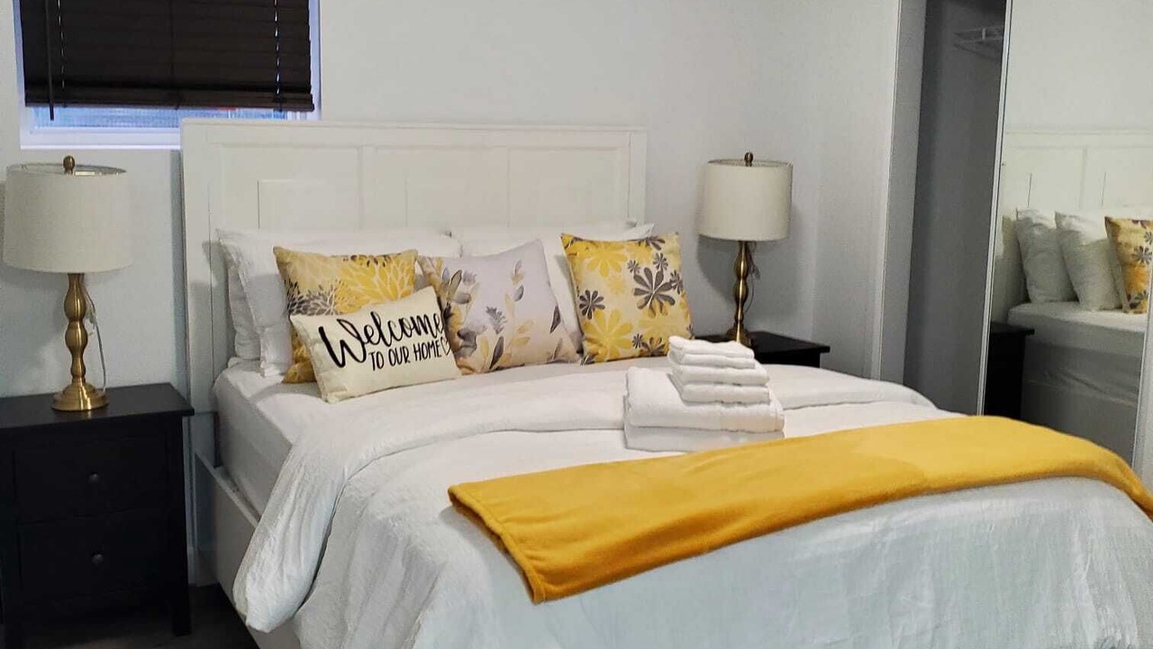 Photo of Bedroom in Halton Regional Municipality
