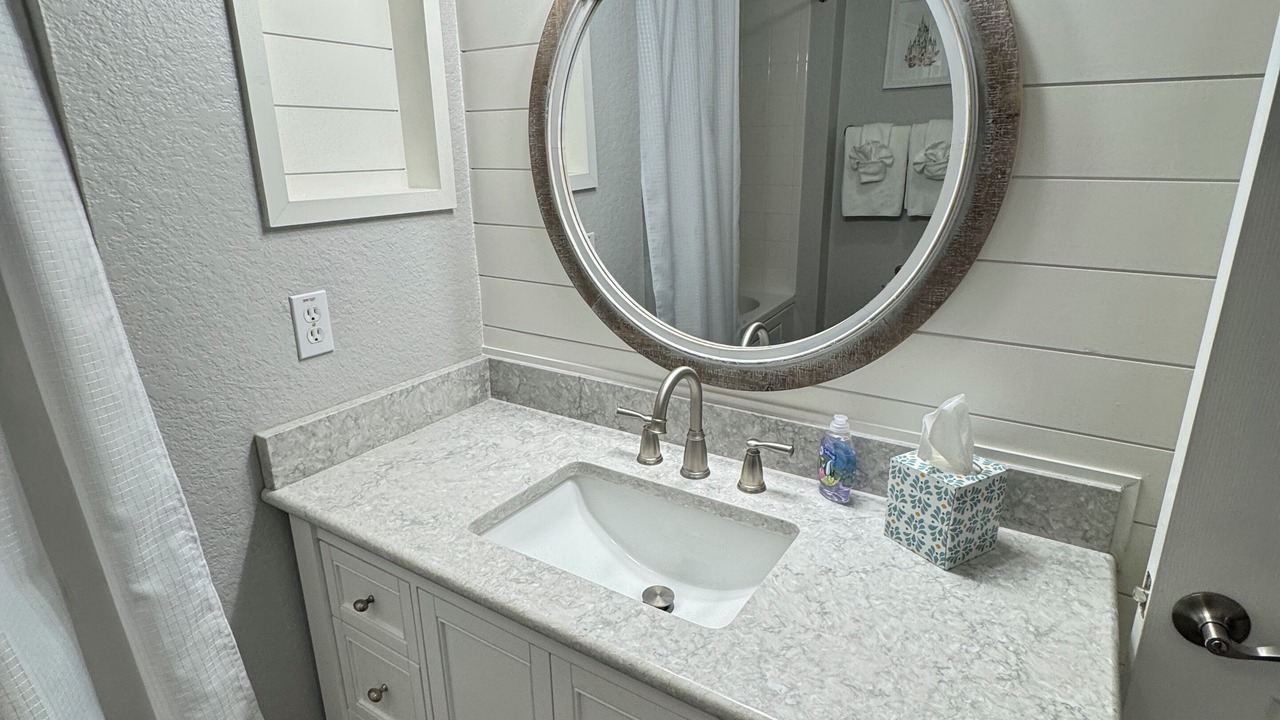 Photo of Bathroom in Venetian Bay Villages