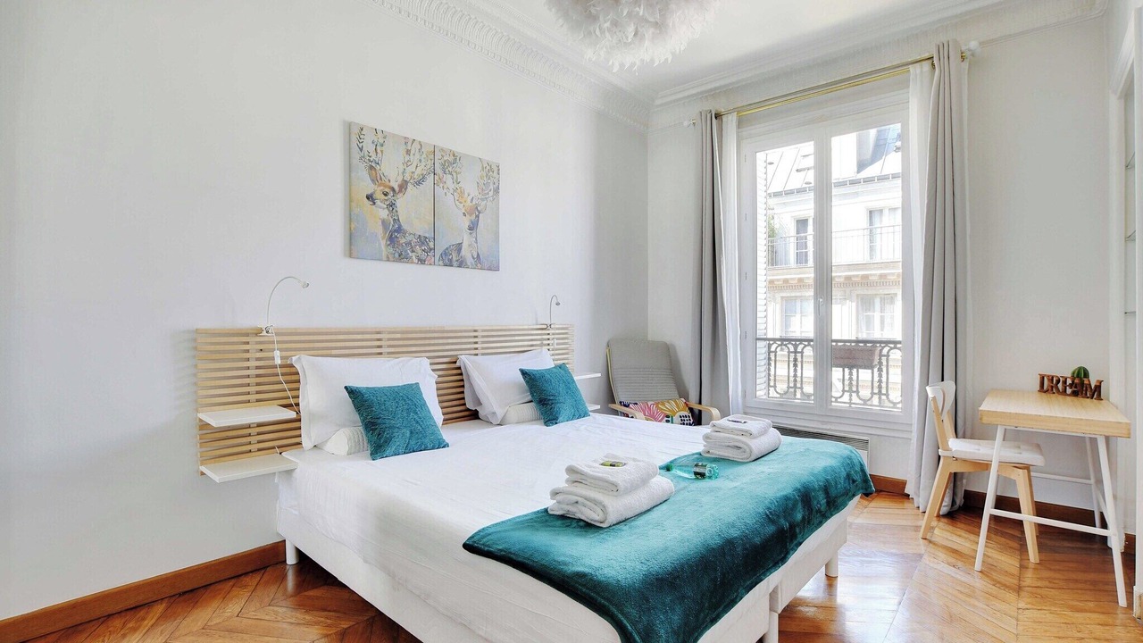 Photo of Bedroom in Saint-Merri