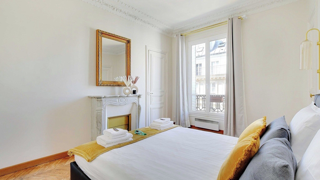 Photo of Bedroom in Saint-Merri