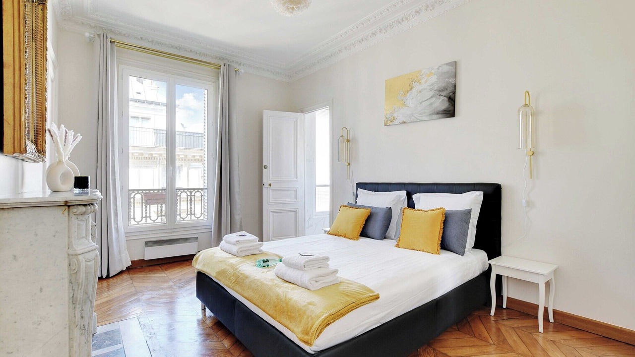 Photo of Bedroom in Saint-Merri