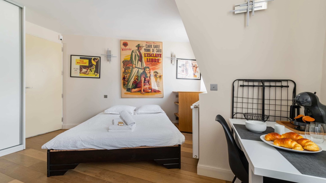 Photo of Bedroom in Quartier de la Plaine-de-Monceaux