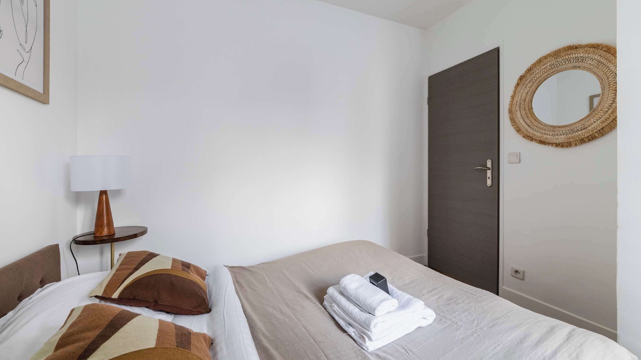 Photo of Bedroom in 12th Arrondissement