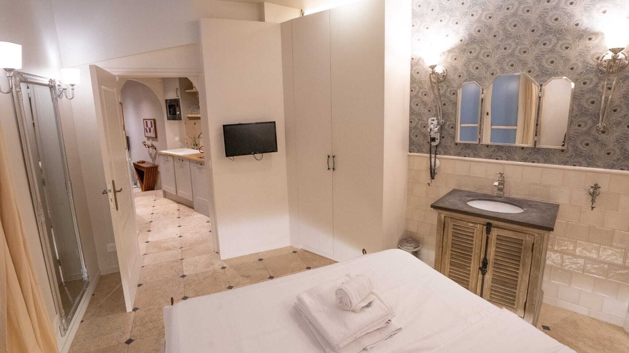 Photo of Bedroom in Parc-de-Montsouris