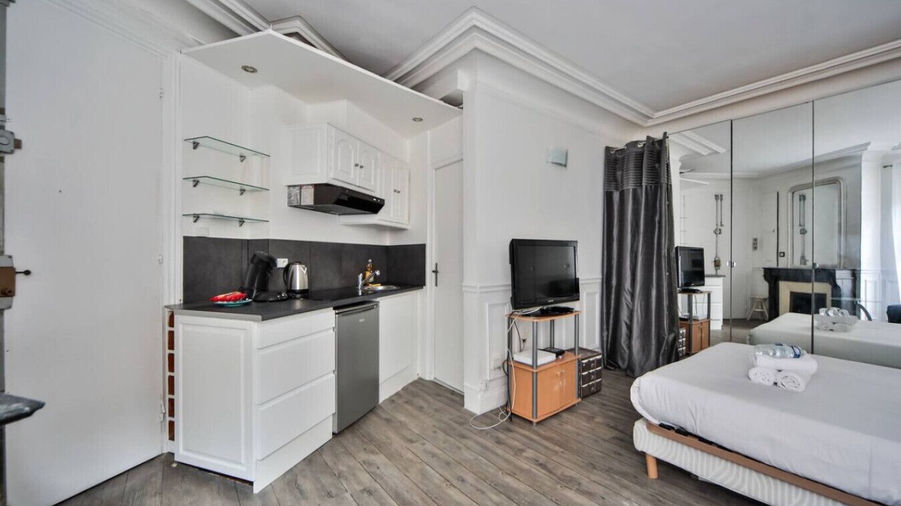 Photo of Bedroom in Notre-Dame-des-Champs
