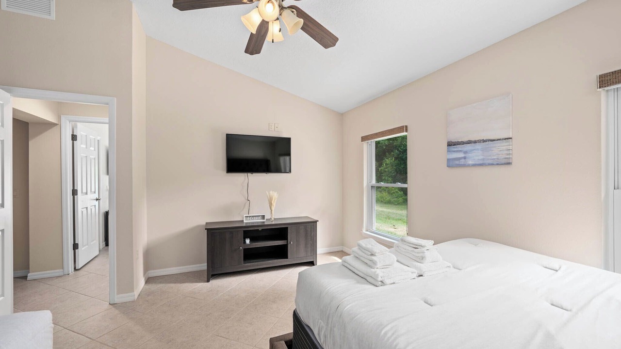 Photo of Bedroom in Lindfields