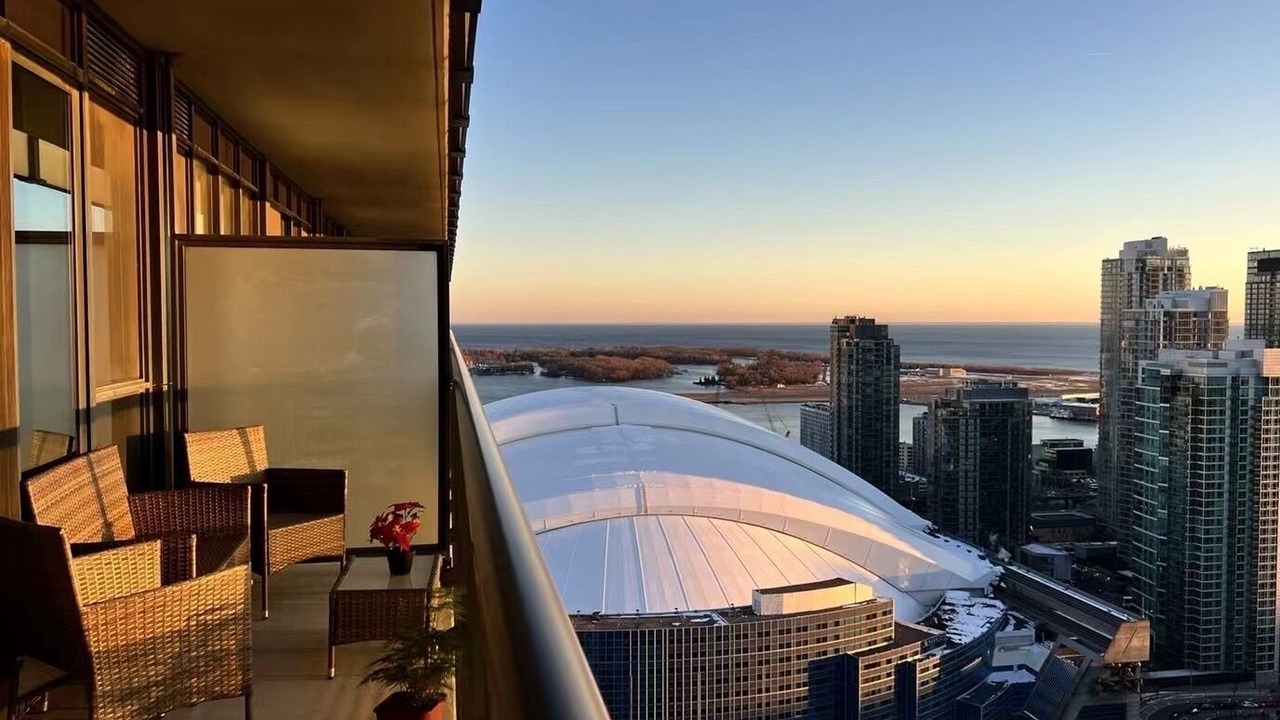 Photo of Outdoor in Downtown Toronto