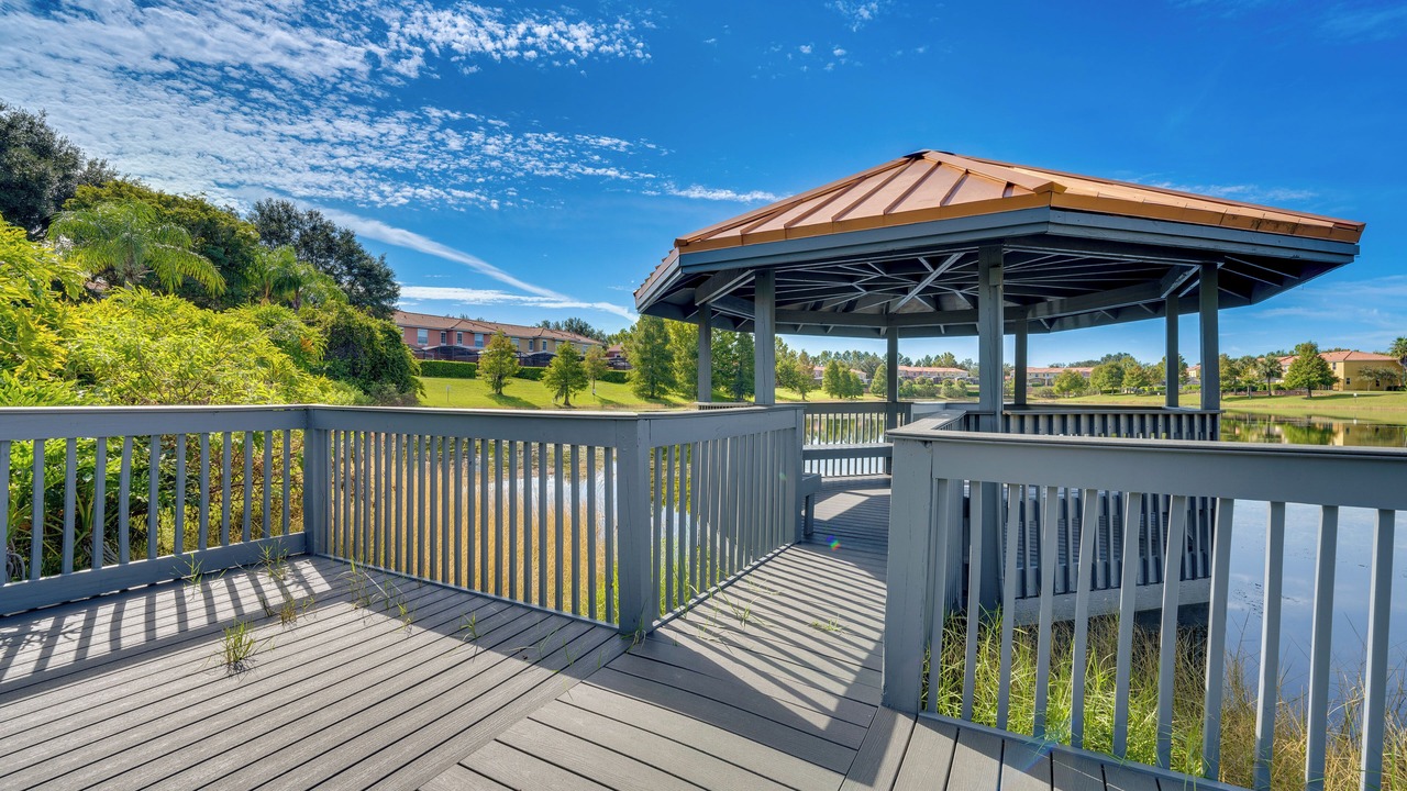 Photo of Patio Balcony in Sunset Lakes