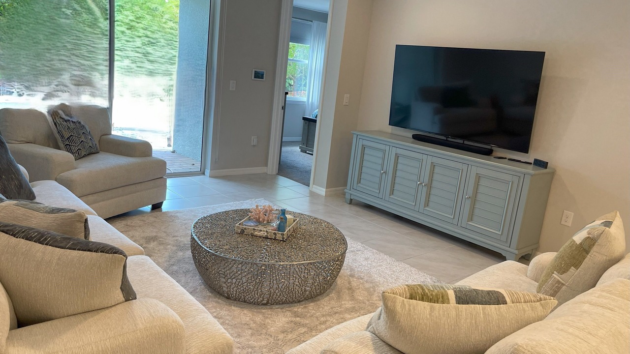 Photo of Livingroom in Naples