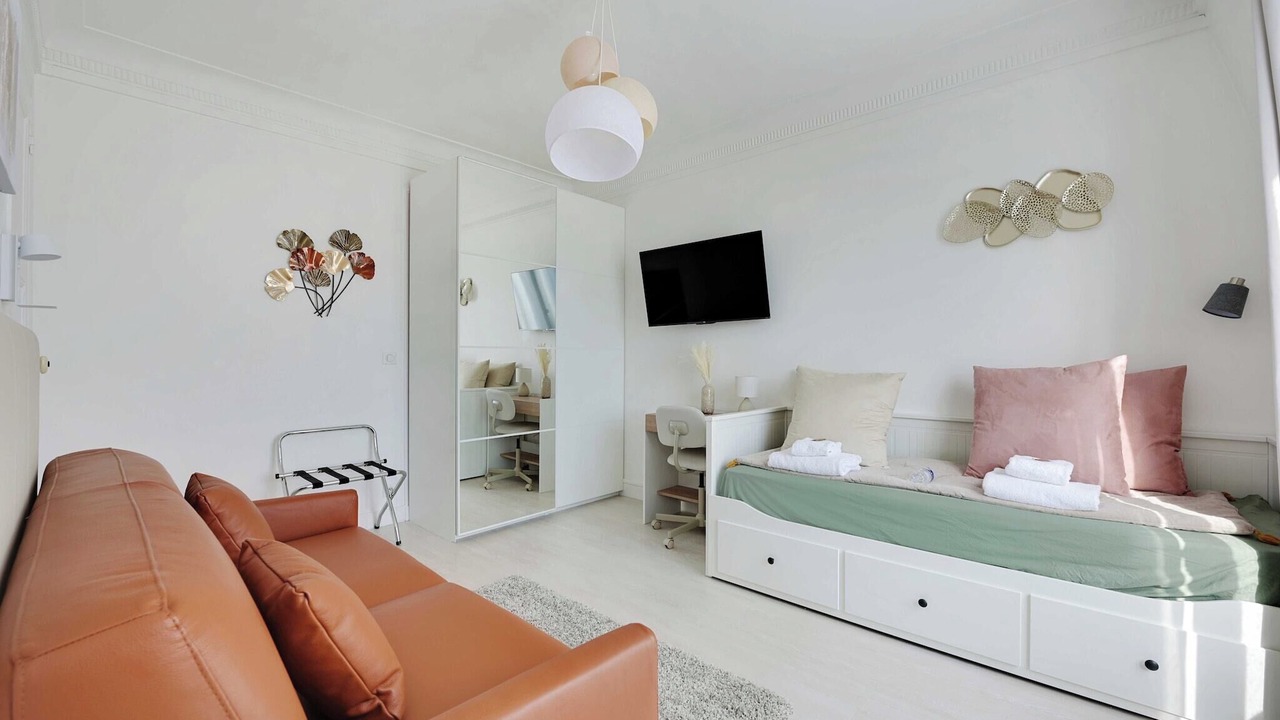 Photo of Bedroom in Grenelle