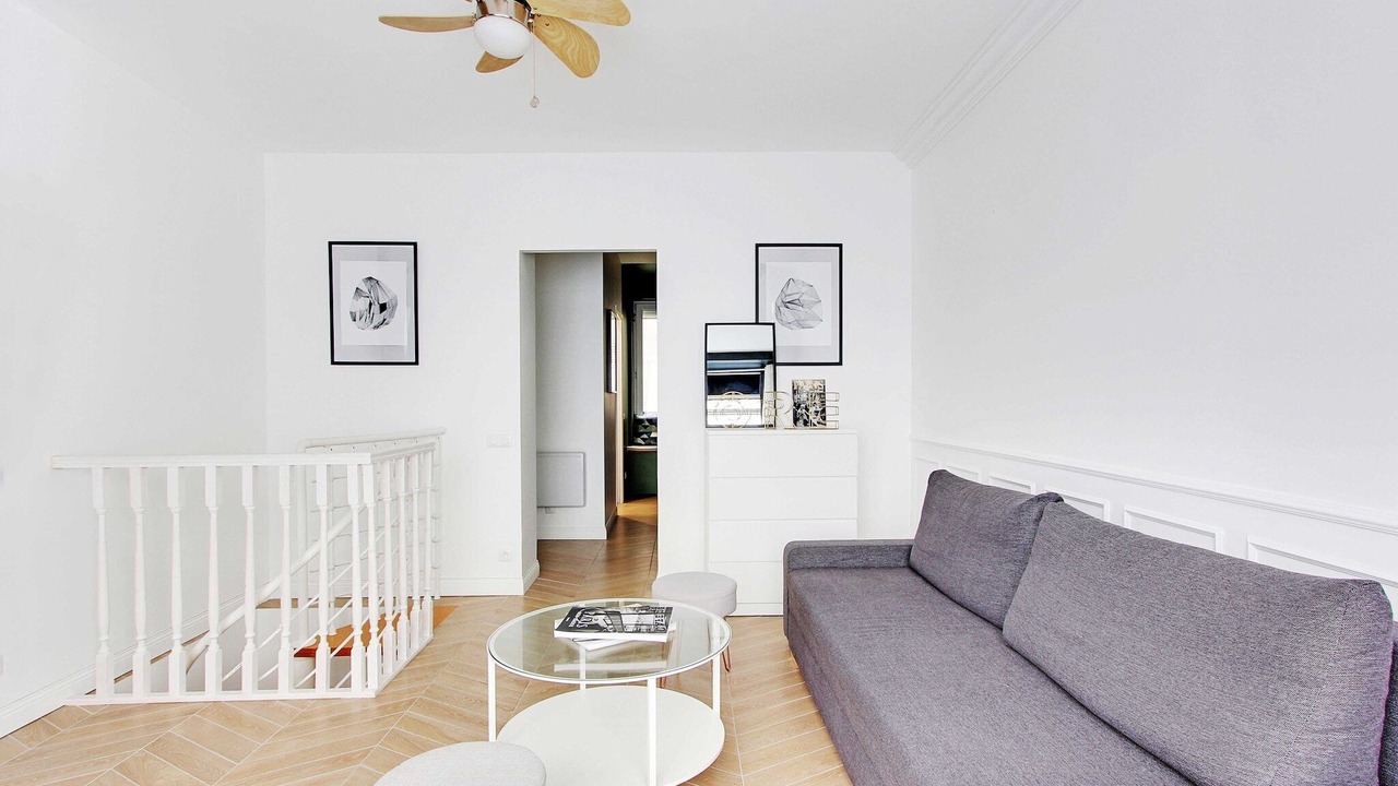 Photo of Livingroom in 11th Arrondissement