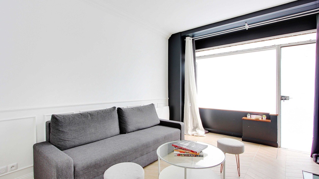 Photo of Livingroom in 11th Arrondissement