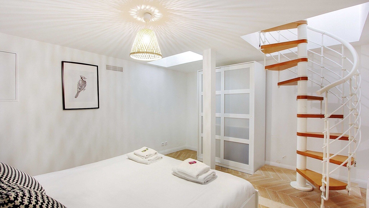 Photo of Bedroom in 11th Arrondissement