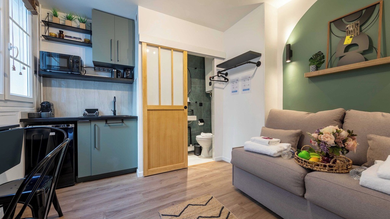 Photo of Livingroom in Quartier du Faubourg-Montmartre
