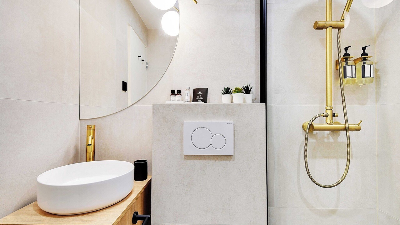 Photo of Bathroom in Quinze-Vingts