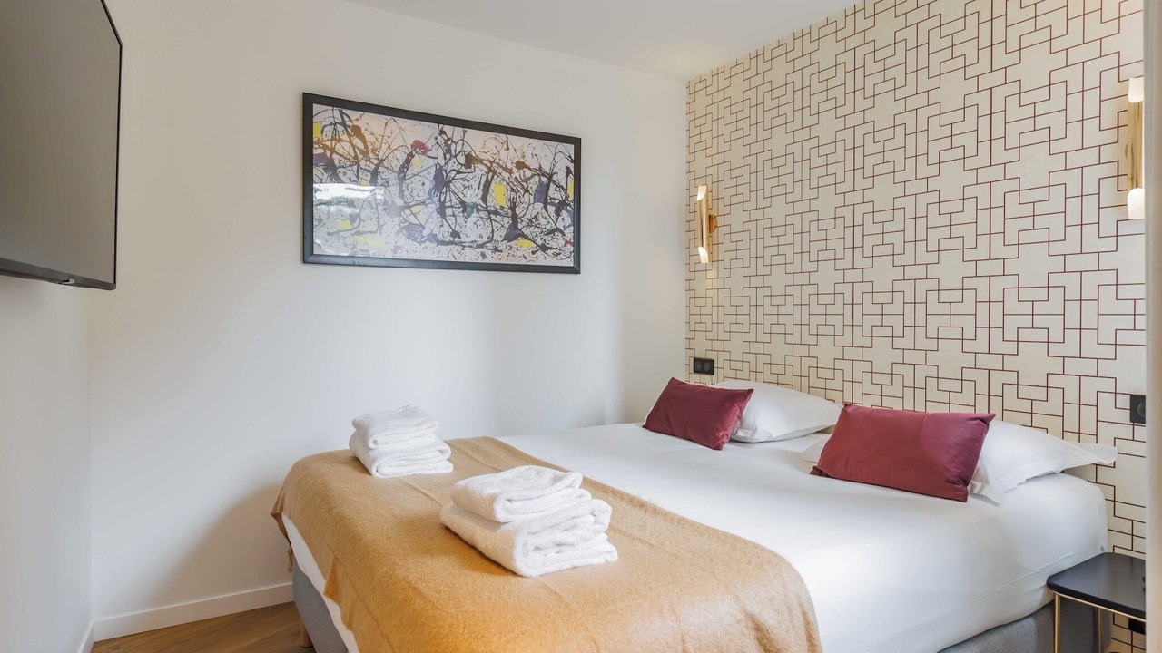 Photo of Bedroom in Hopital Saint-Louis