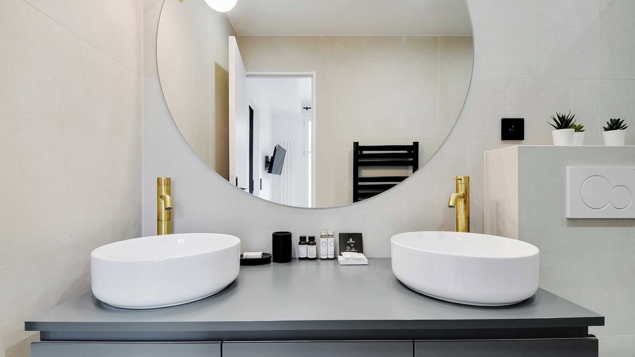 Photo of Bathroom in Quinze-Vingts
